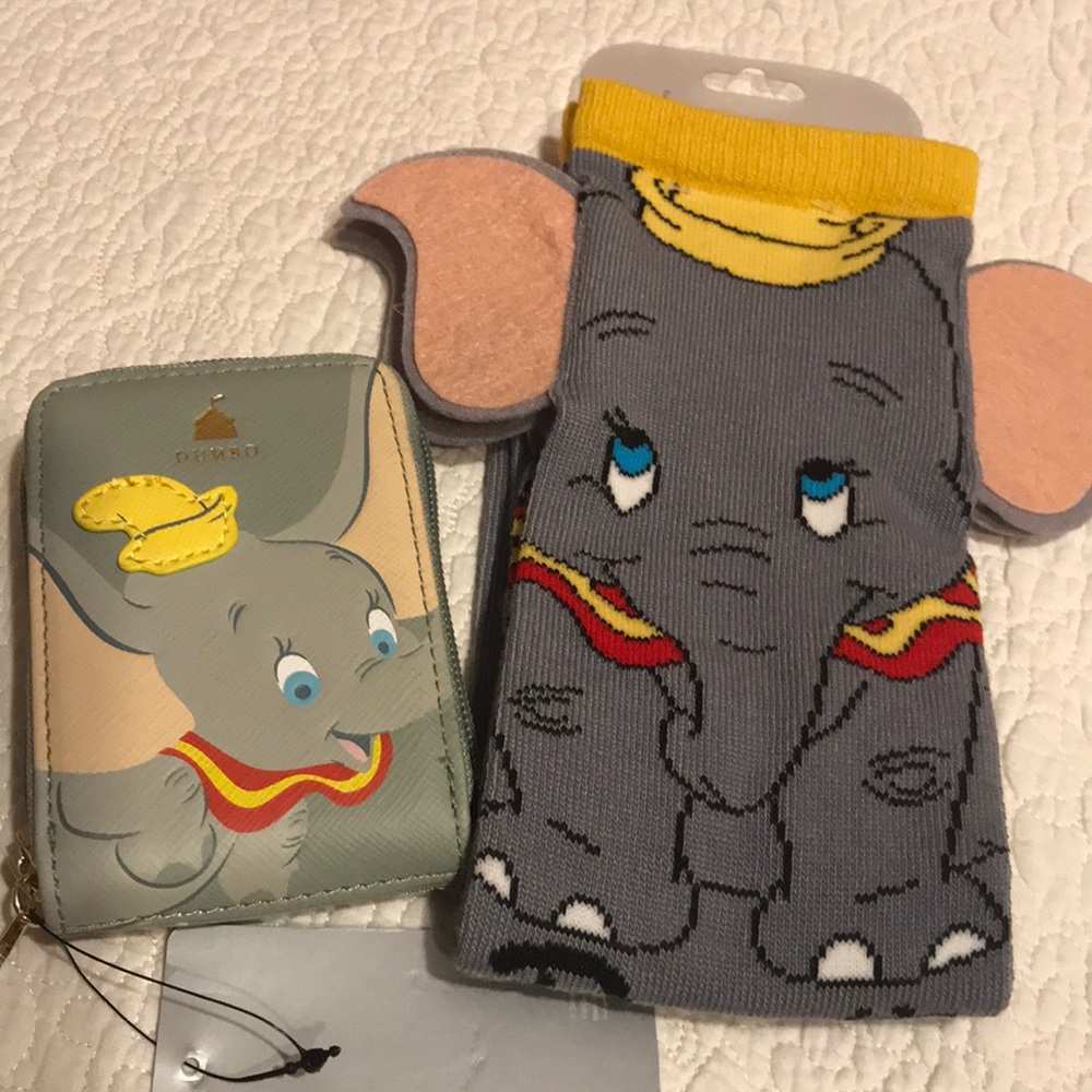 Dumbo combo Disney socks and Loungfly card holder